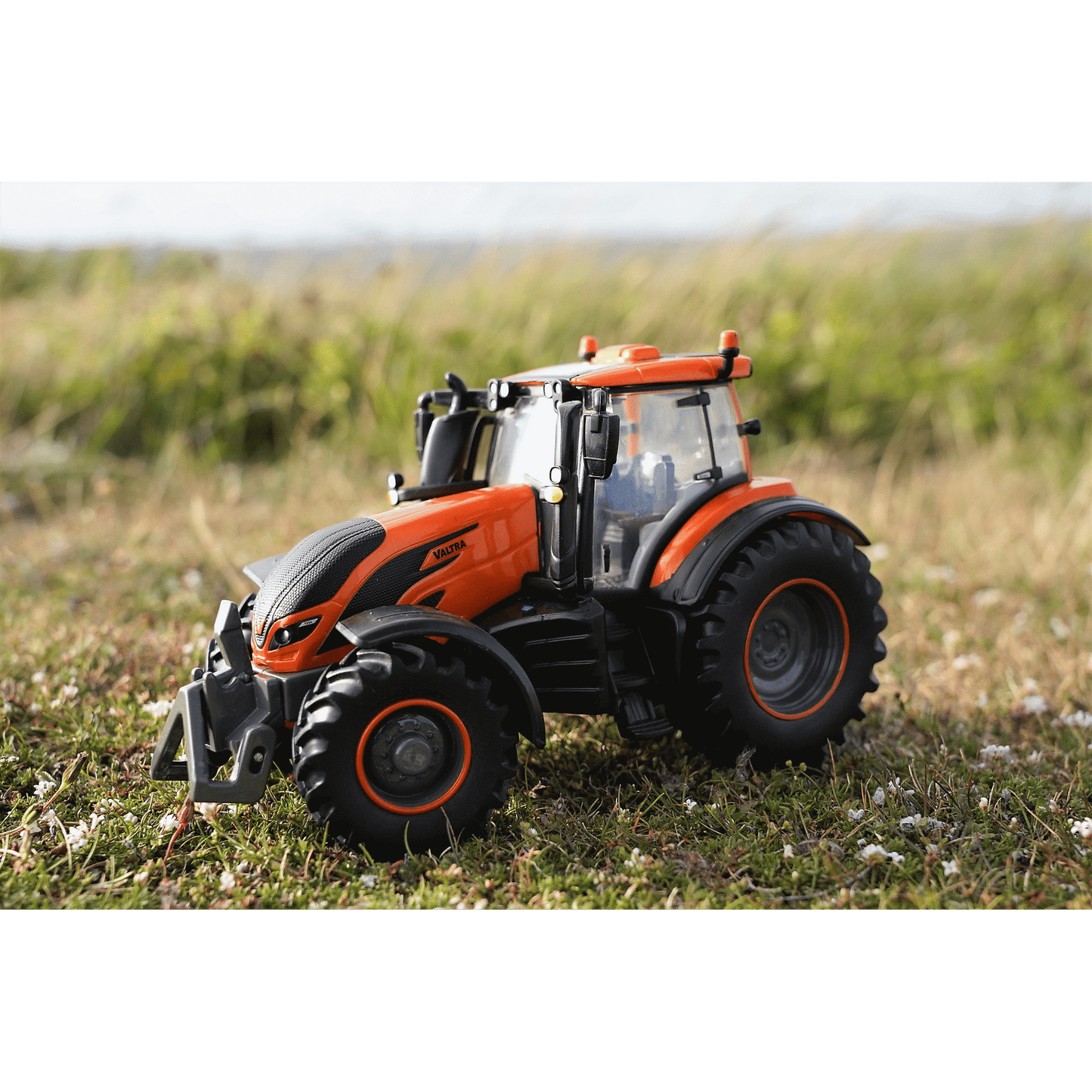Valtra T254 Metallic Orange Britains Toy Tractor